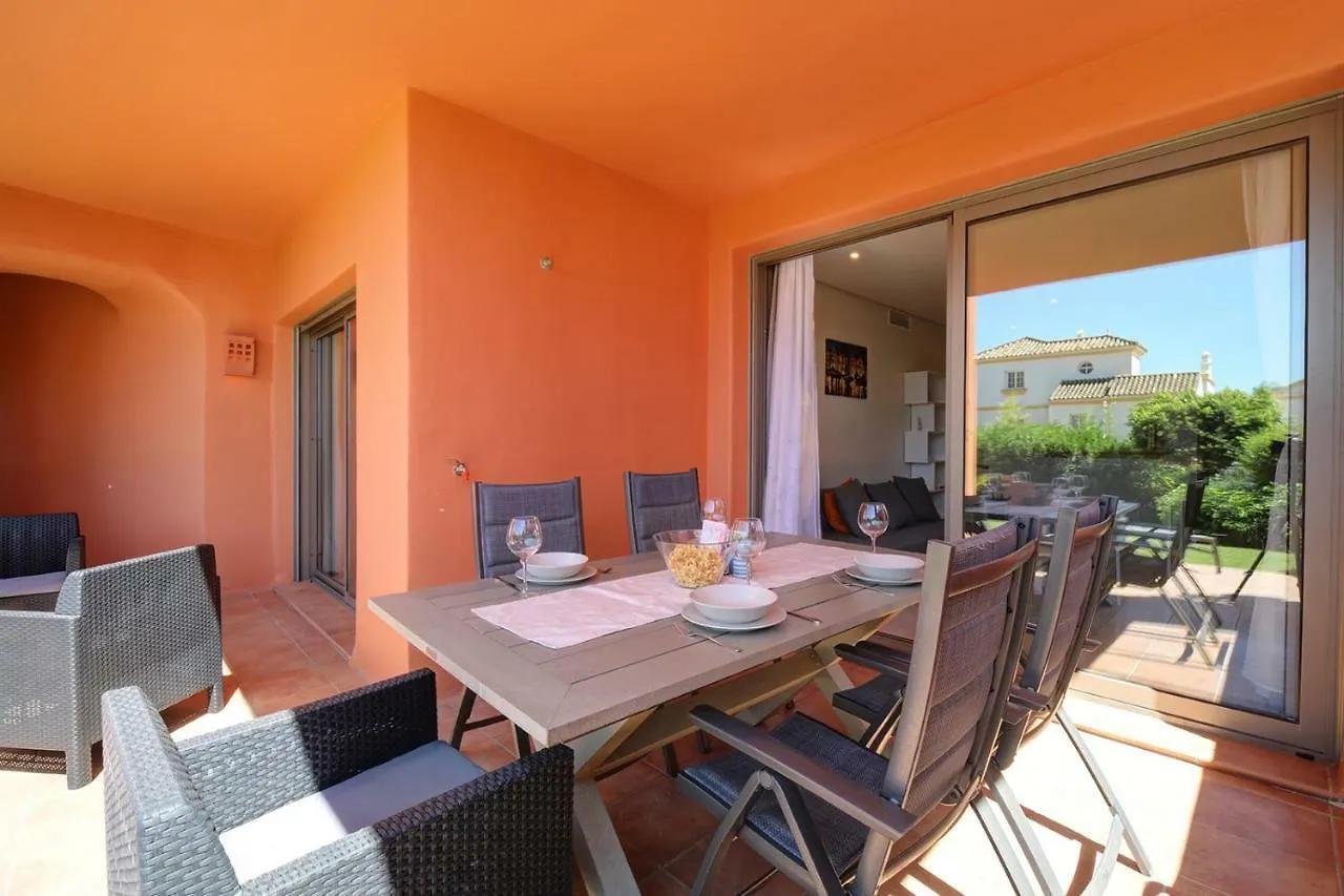 Garden Home Near The Beach Estepona Apartmán