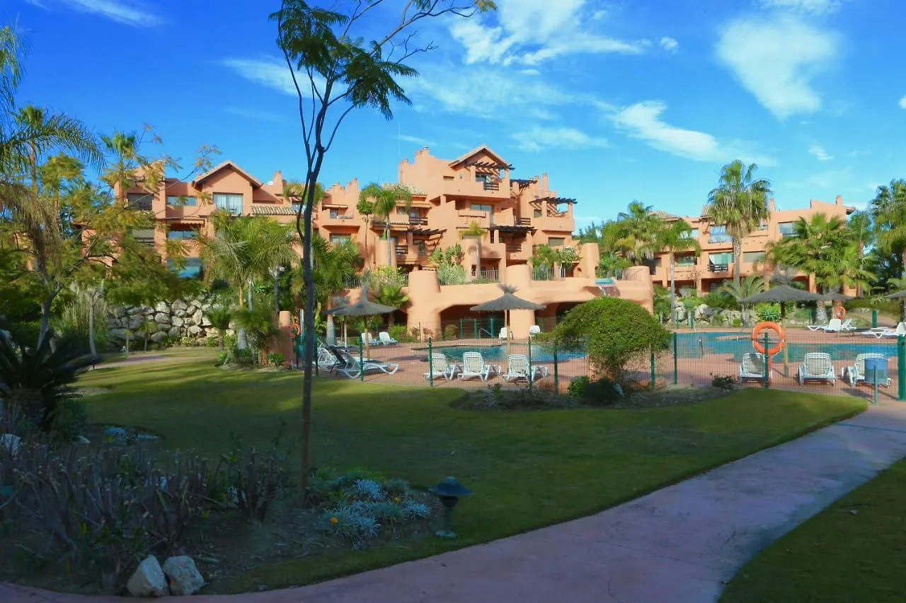 Apartment Garden Home Near The Beach Estepona Spain