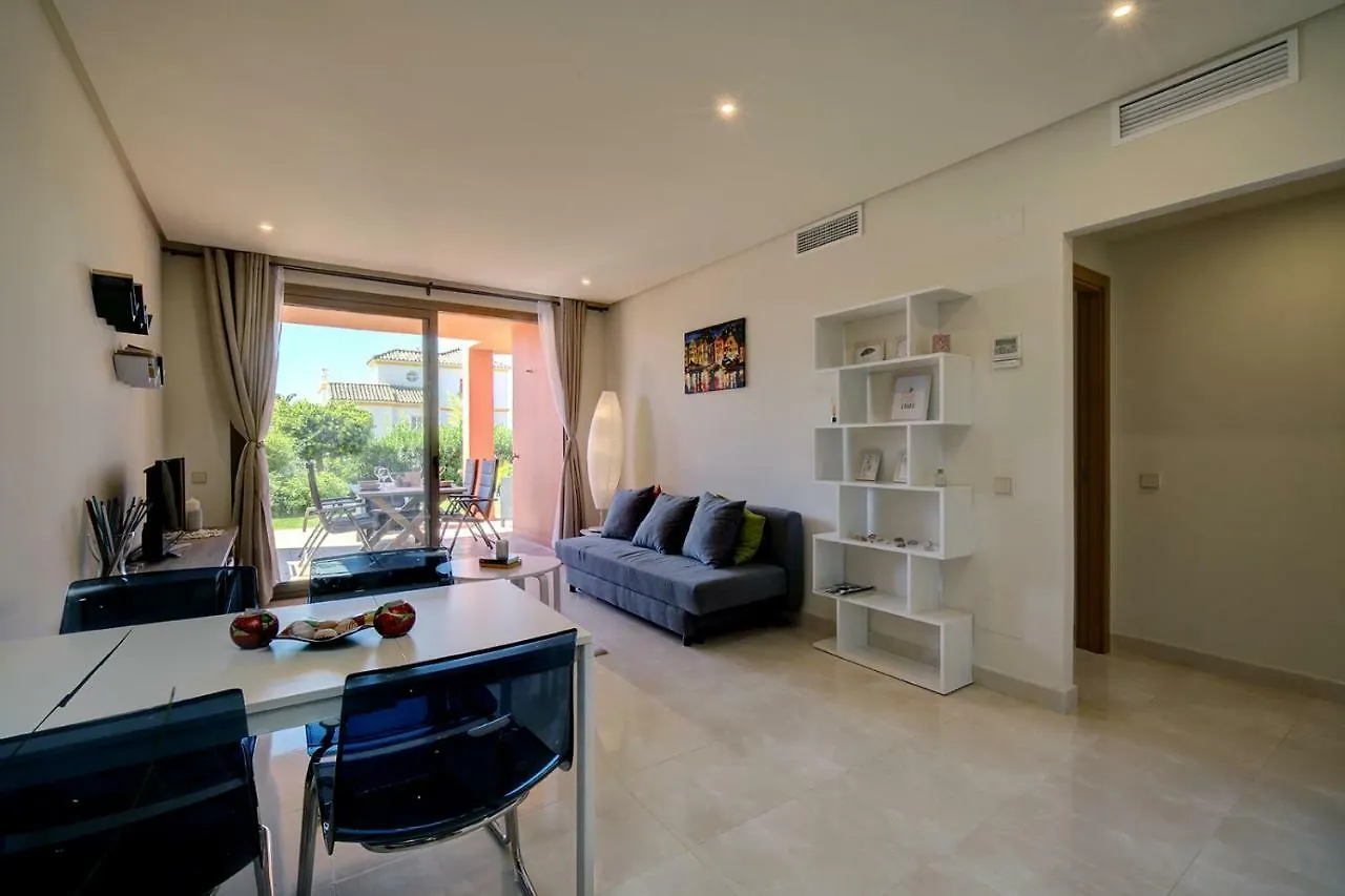 Apartment Garden Home Near The Beach Estepona Spain