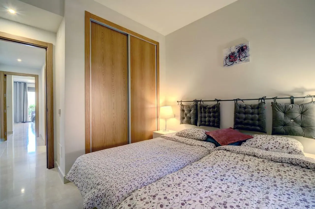 Garden Home Near The Beach Estepona Apartment